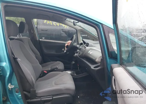 2012 Honda Fit из США, поврежденный, VIN JHMGE8H38CC003131